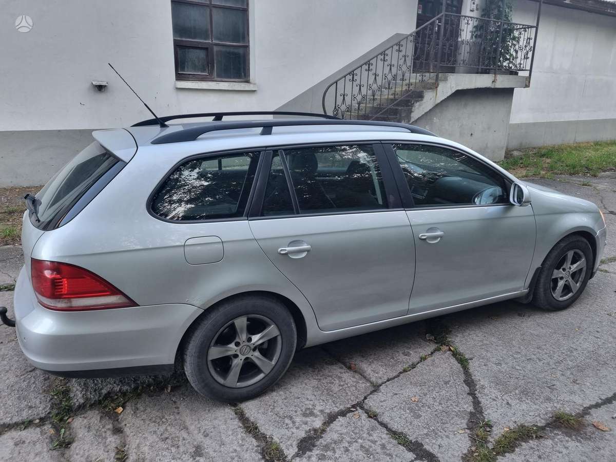Volkswagen Golf 2008 — двигун 1900 cm³, 105 HP (77kW)