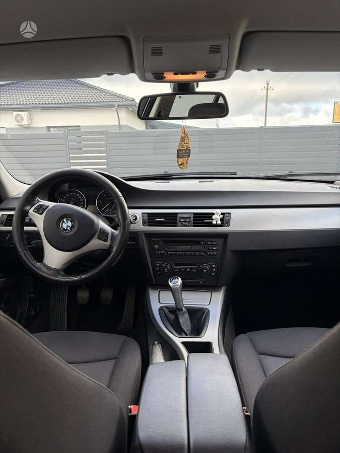 BMW 320 2005 — фото 10