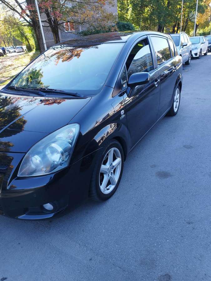 Toyota Corolla 2007 — салон