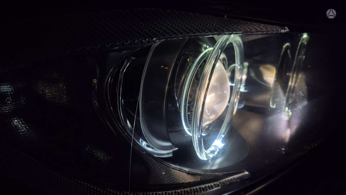 BMW 325 2007 — photo 16