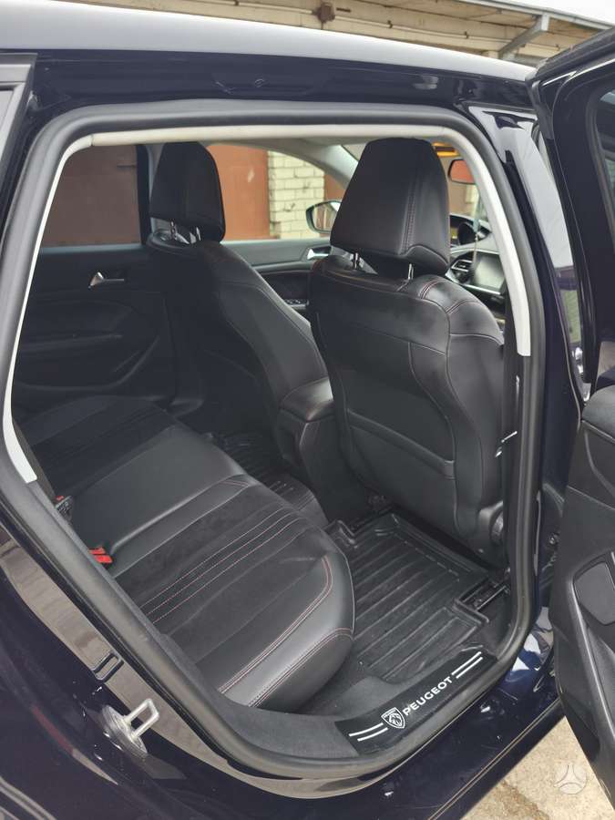 Peugeot 308 2015 — photo 14