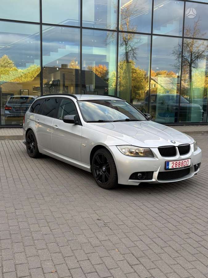 BMW 318 2011 — двигун 2000 cm³, 136 HP (100kW)