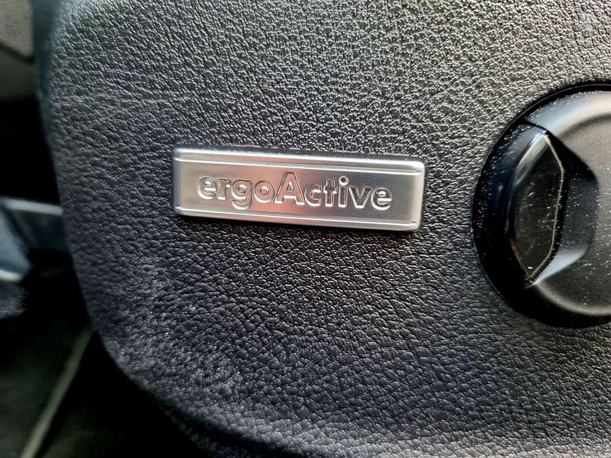 Volkswagen Golf 2013 — photo 19