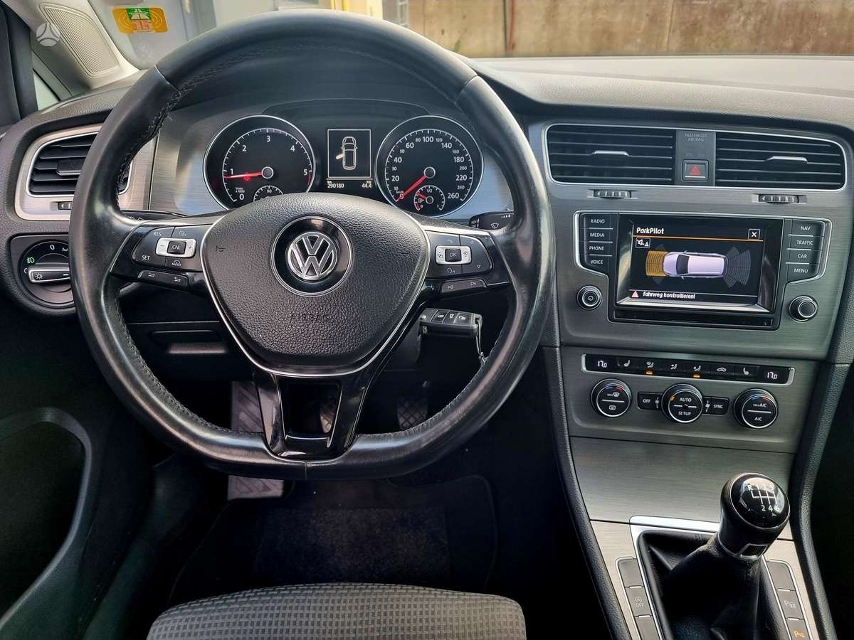 Volkswagen Golf 2013 — photo 24