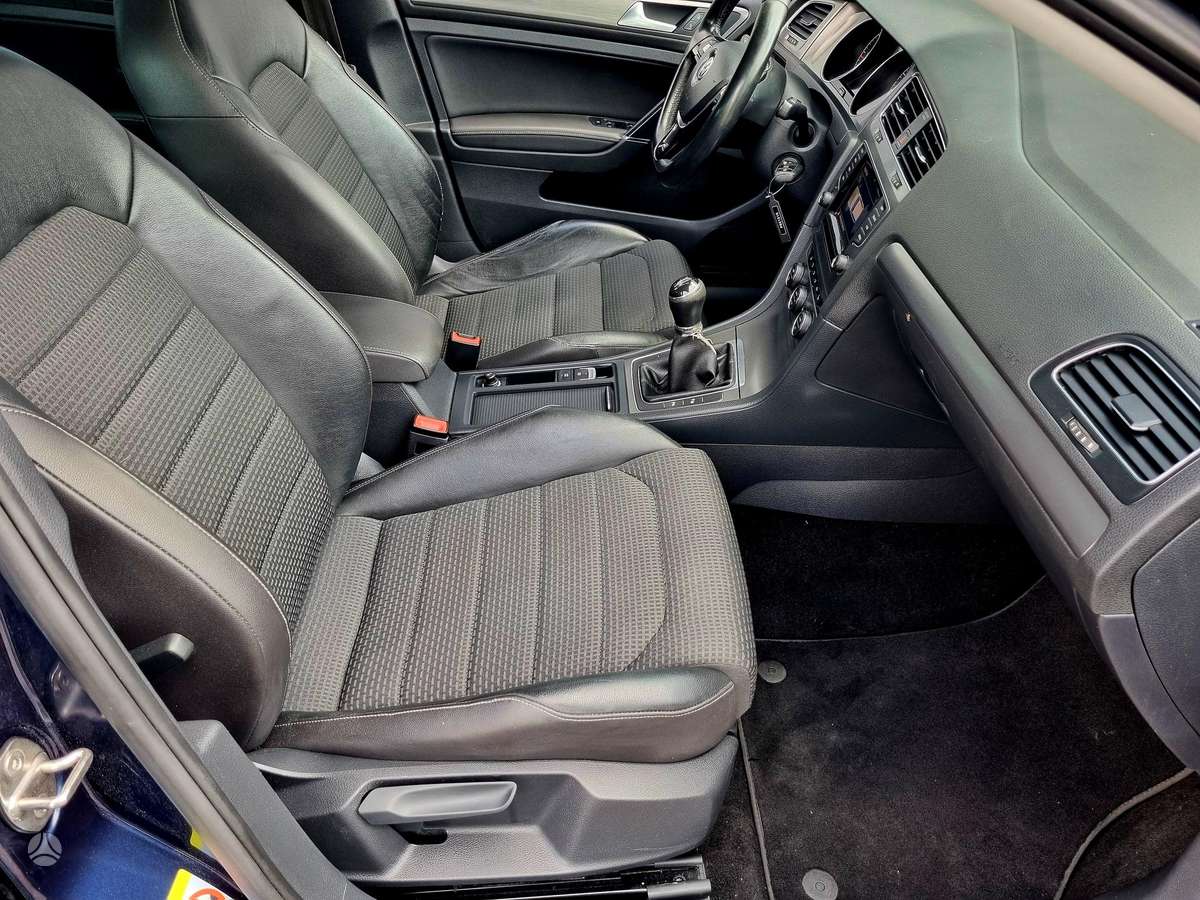 Volkswagen Golf 2013 — photo 29