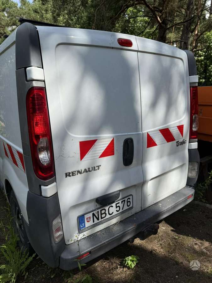 Renault Trafic 2007 — двигун 1900 cm³, 114 HP (84kW)