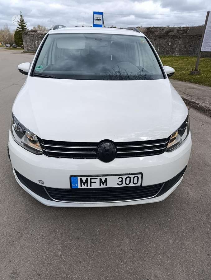 Volkswagen Touran 2010 — photo 5