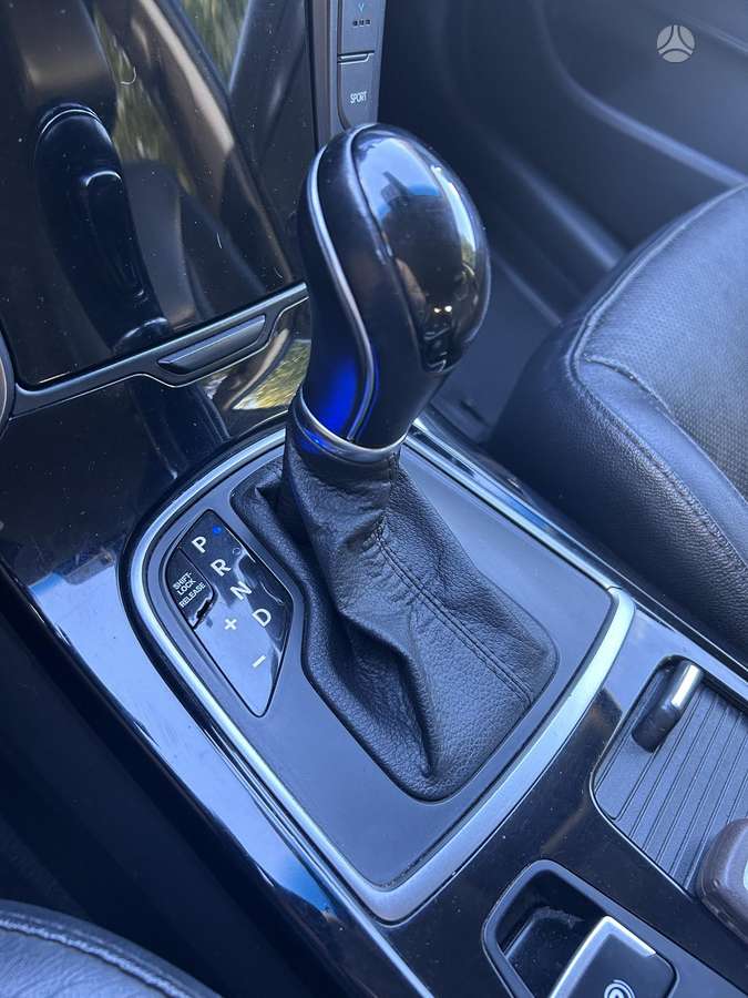 Hyundai i40 2011 — photo 45