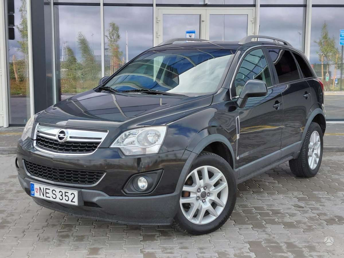 Opel Antara 2011 — interior