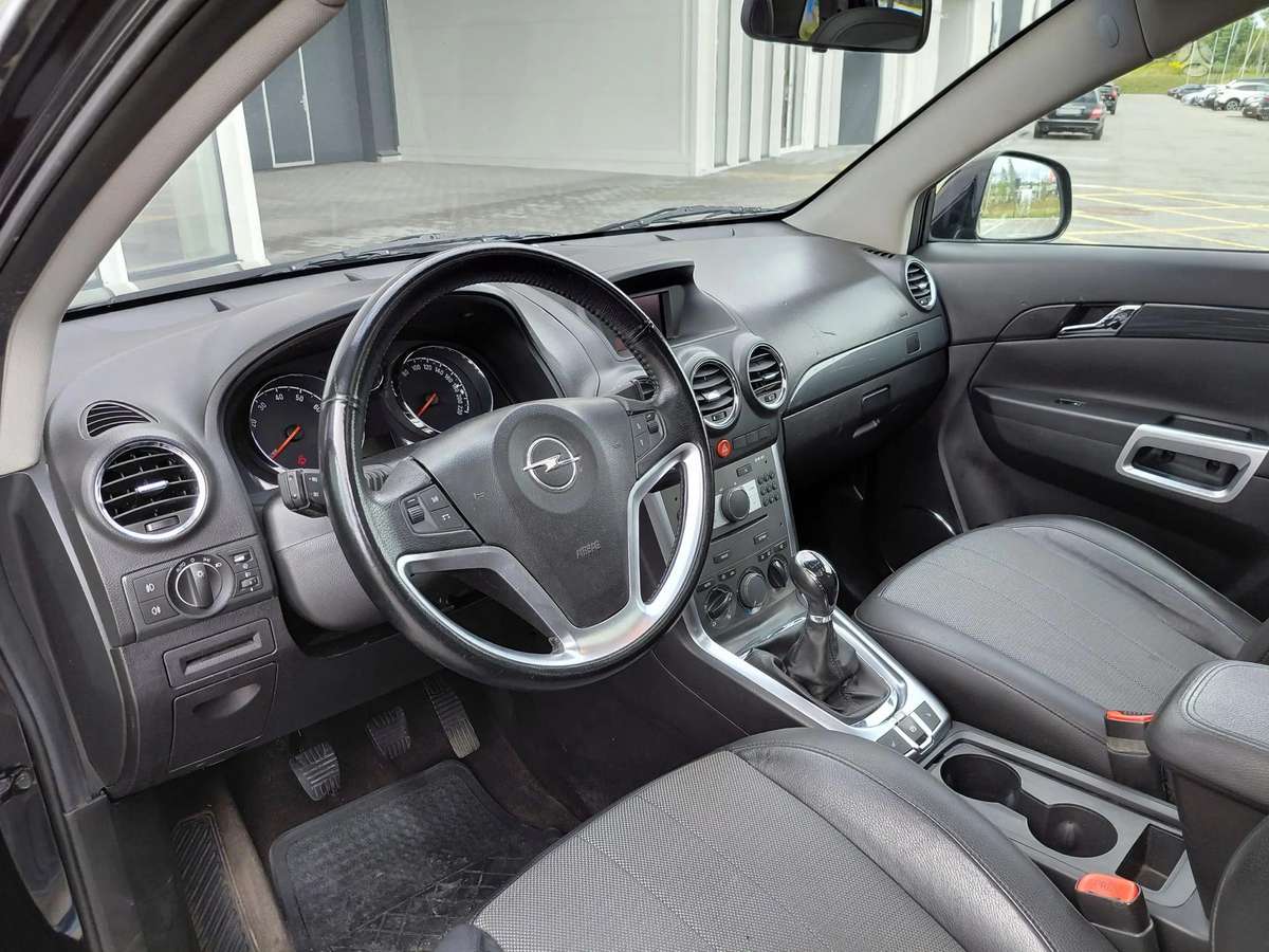 Opel Antara 2011 — photo 7
