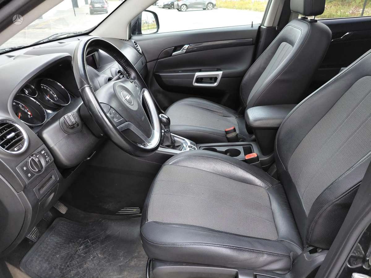 Opel Antara 2011 — photo 8