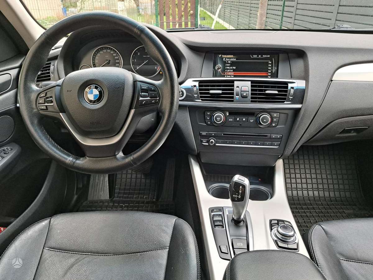 BMW X3 2013 — interior