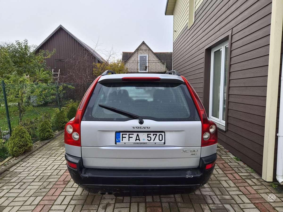 Volvo XC90 2004 — photo 6
