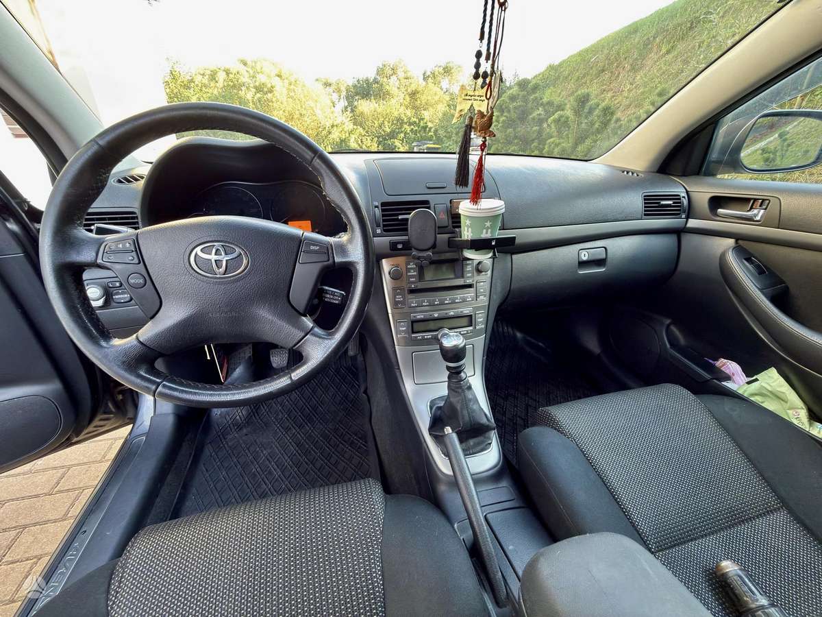 Toyota Avensis 2006 — photo 10