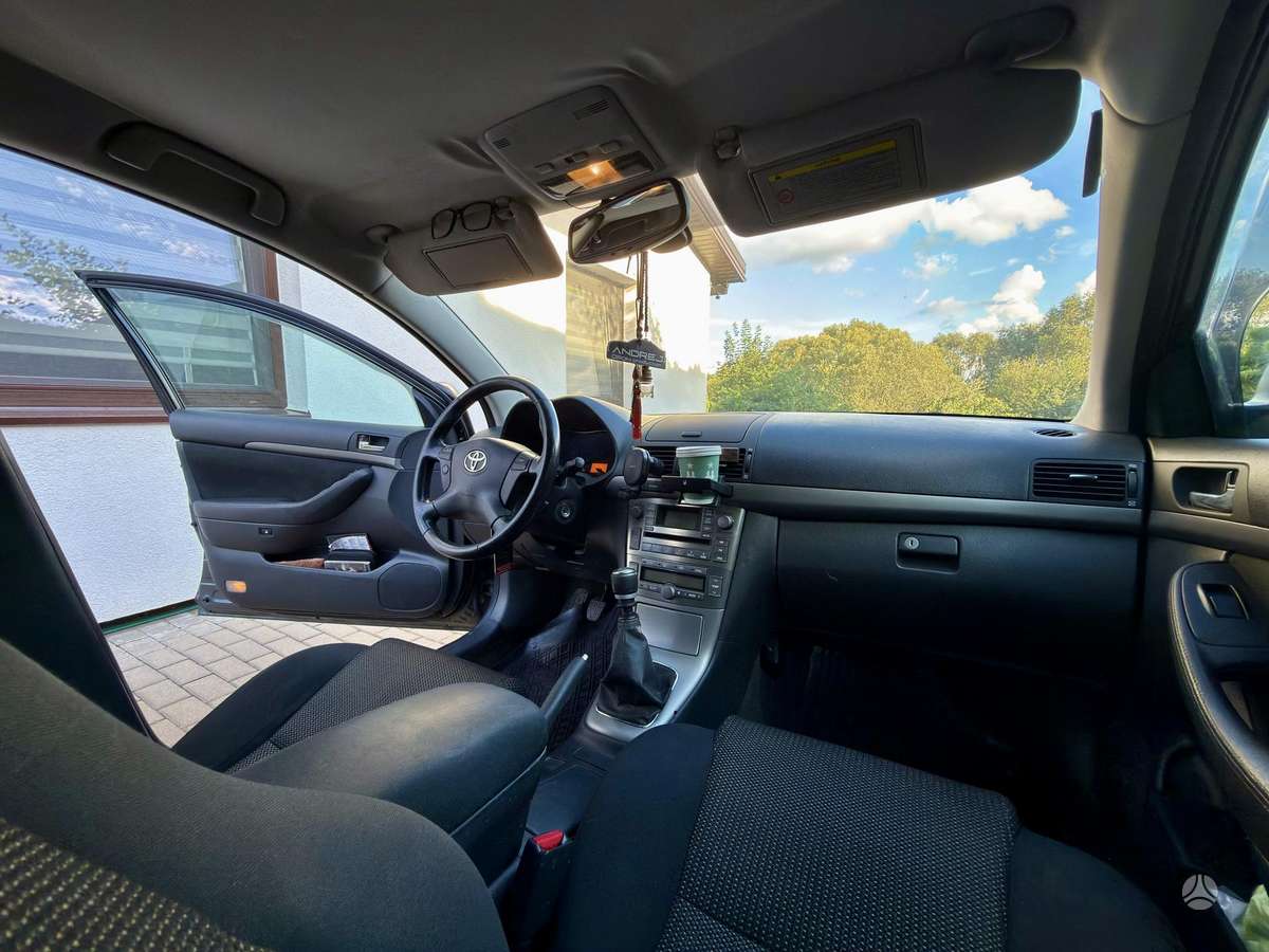 Toyota Avensis 2006 — photo 8