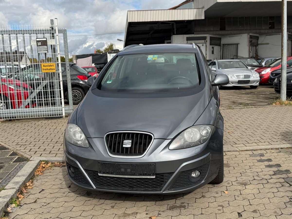 Seat Altea 2013 — rear view