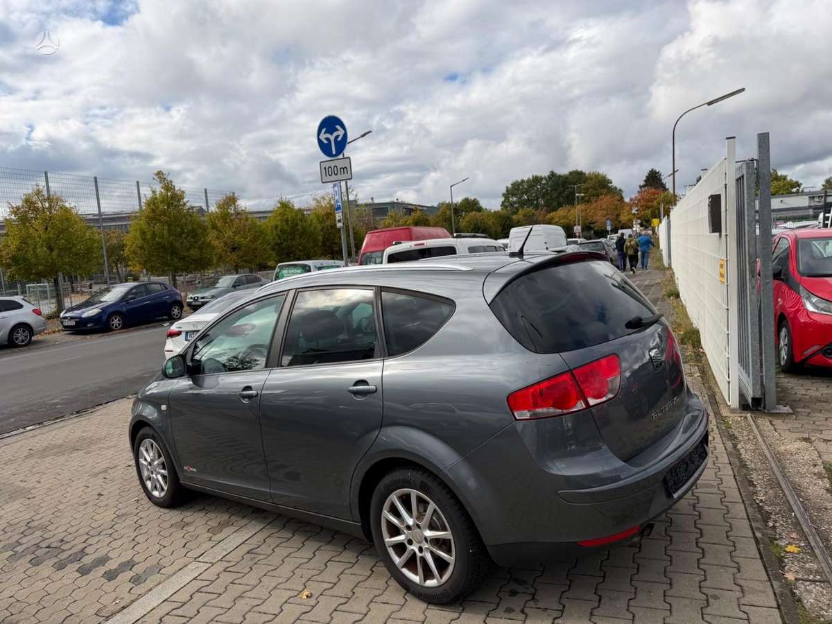 Seat Altea 2013 — engine 1399 cm³, 125 HP (92kW)