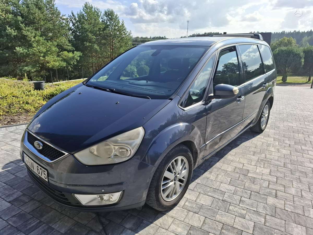 Ford Galaxy 2007 — вигляд ззаду