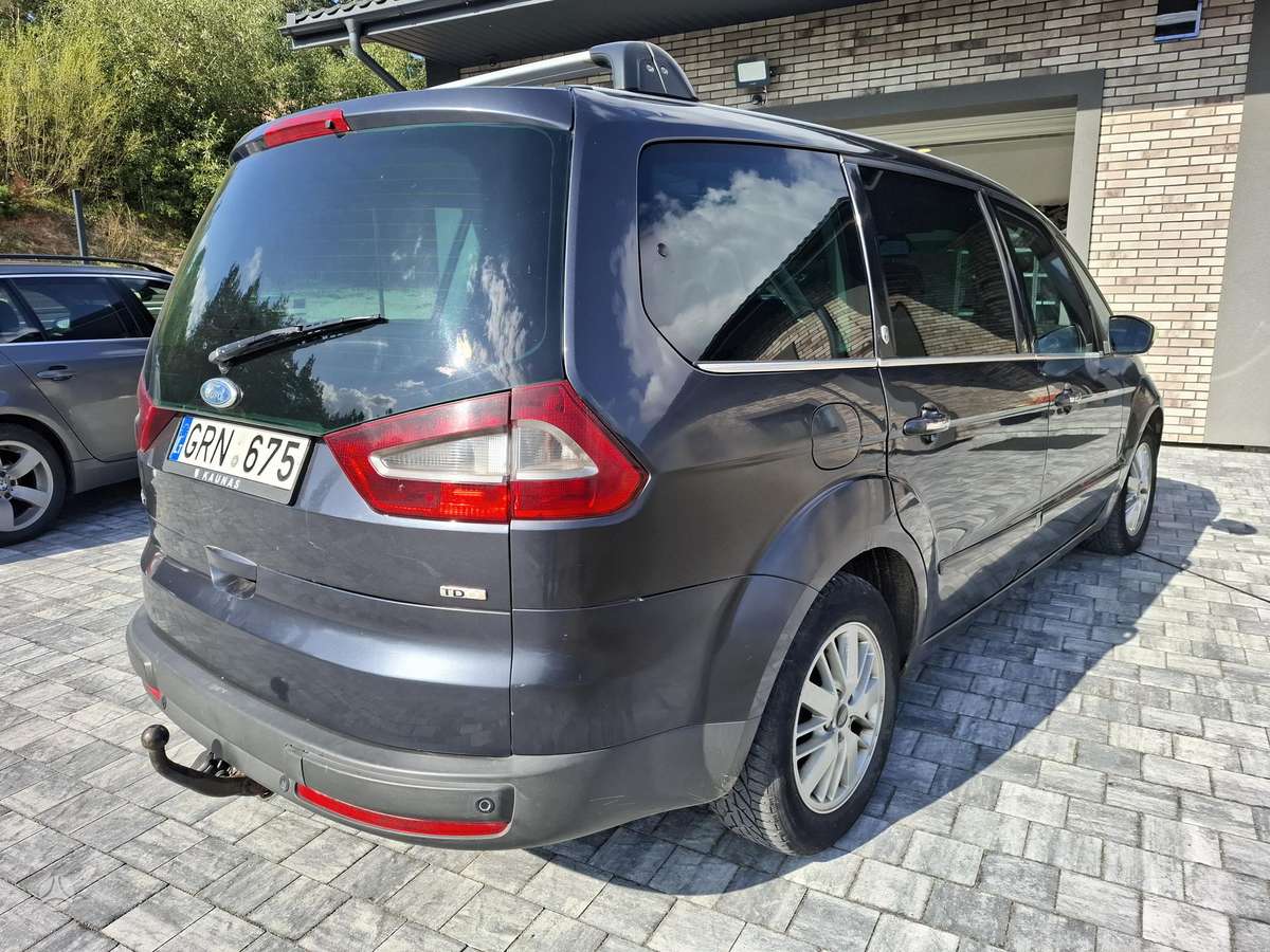 Ford Galaxy 2007 — двигун 1753 cm³, 125 HP (92kW)