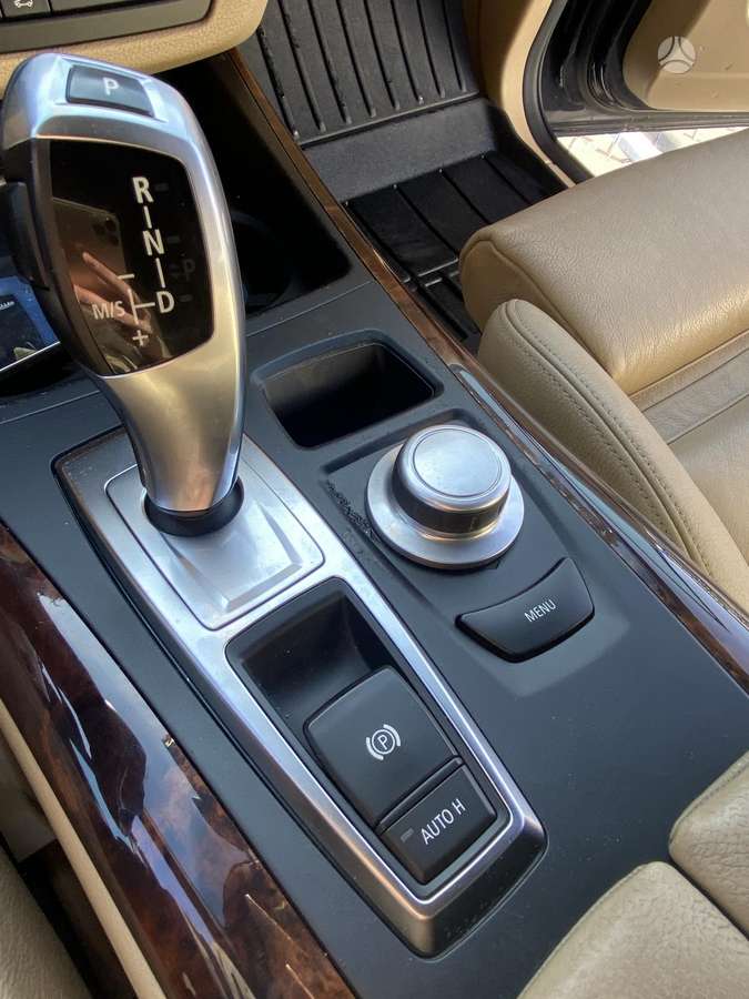 BMW X5 2008 — фото 13