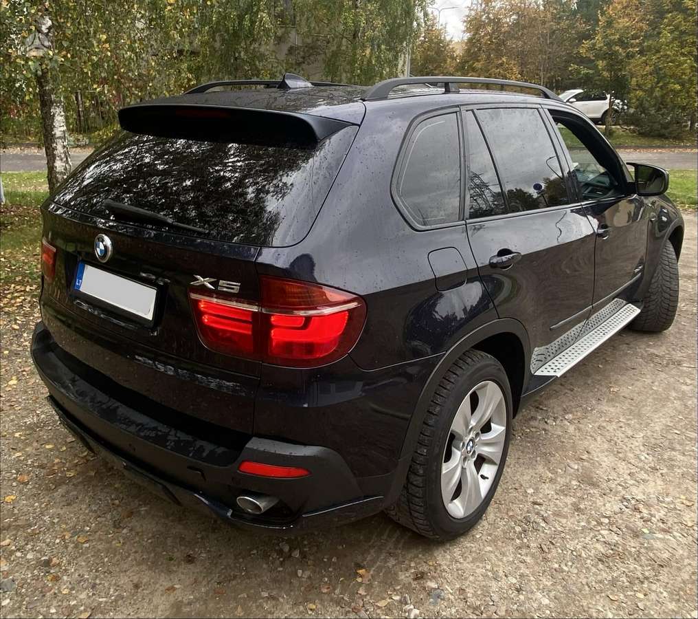 BMW X5 2008 — вигляд ззаду