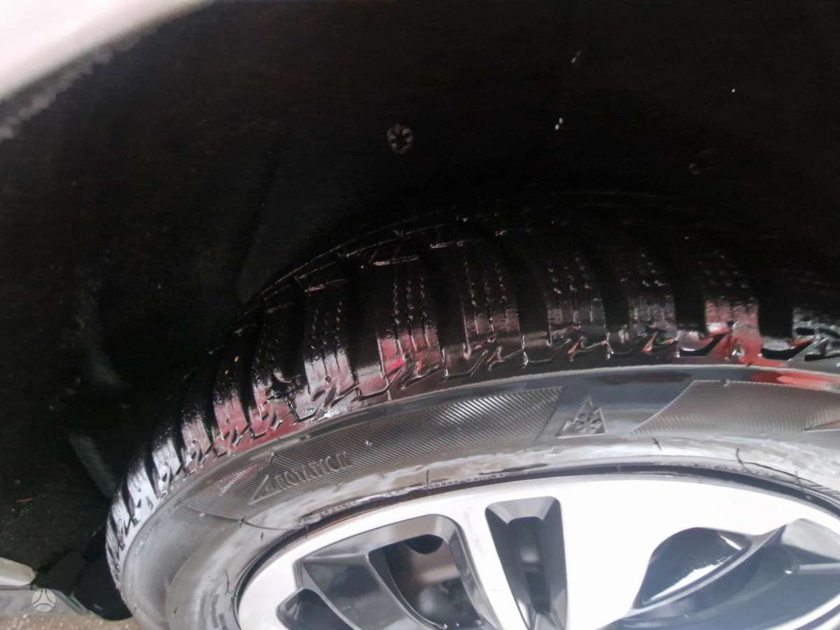 Ford Focus 2011 — photo 13