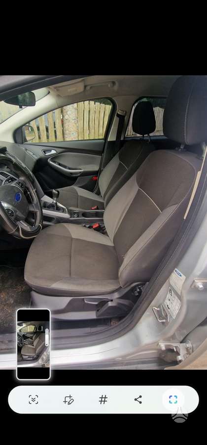 Ford Focus 2011 — photo 14