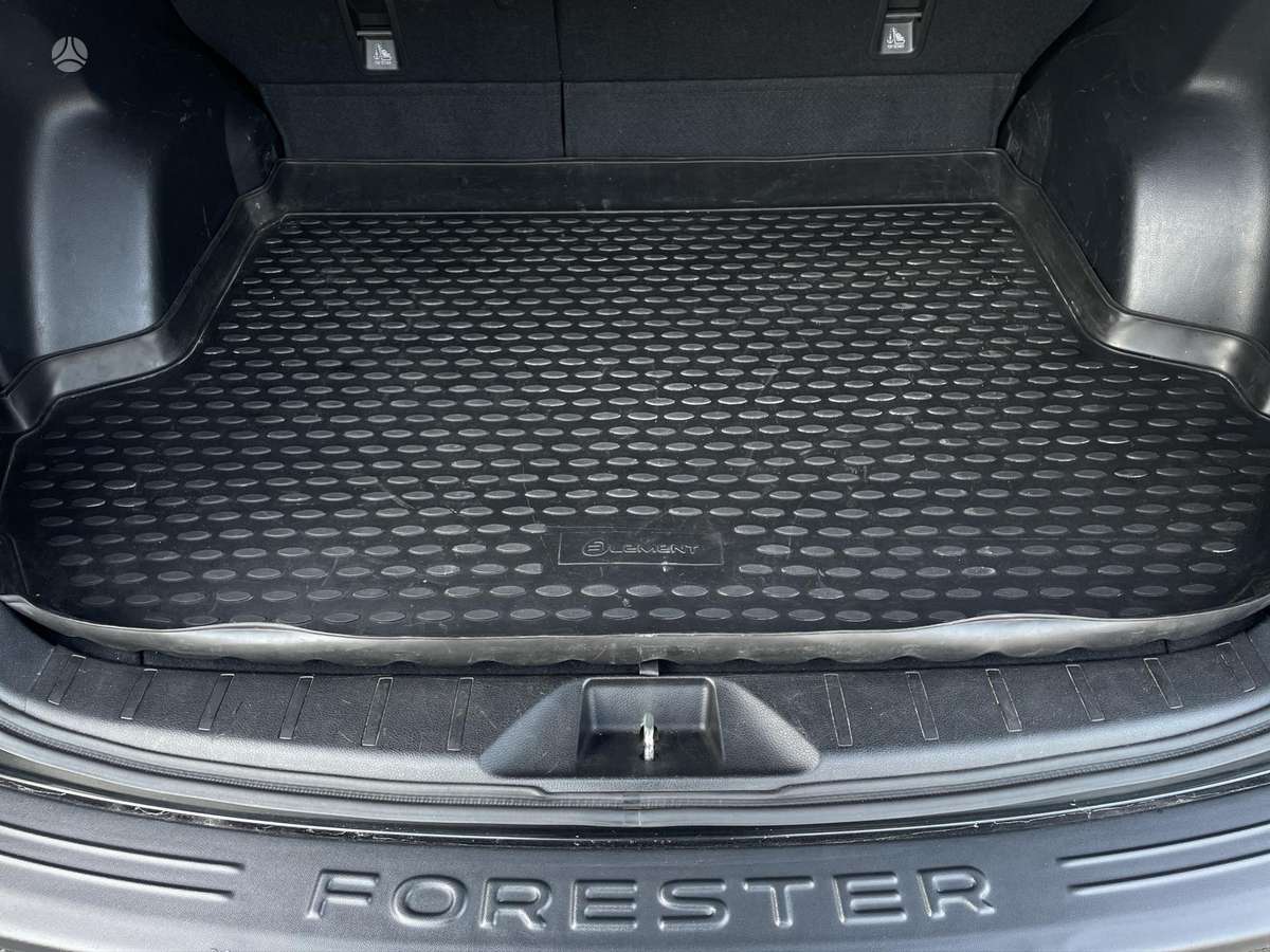 Subaru Forester 2014 — photo 10