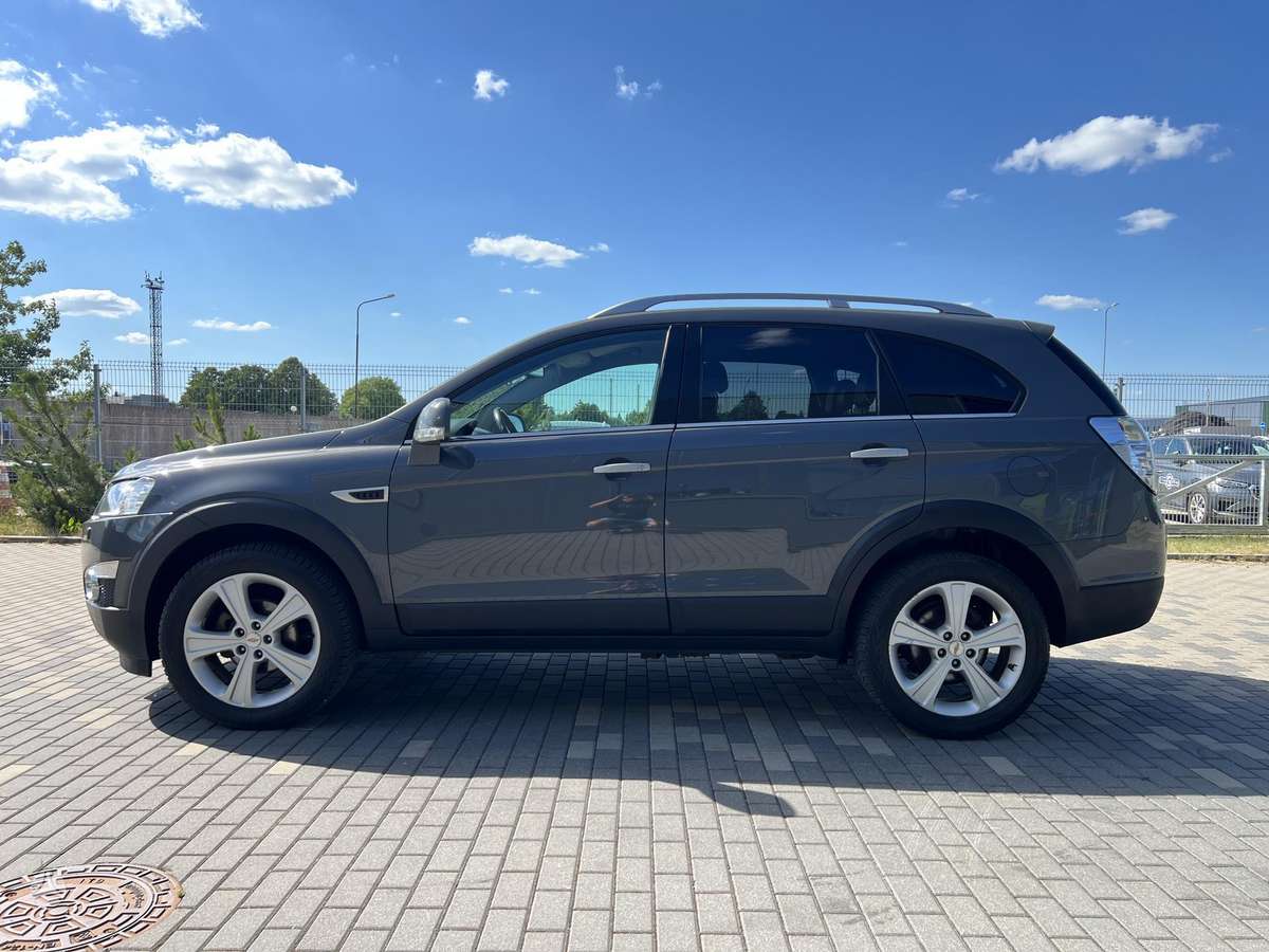 Chevrolet Captiva 2011 — photo 5