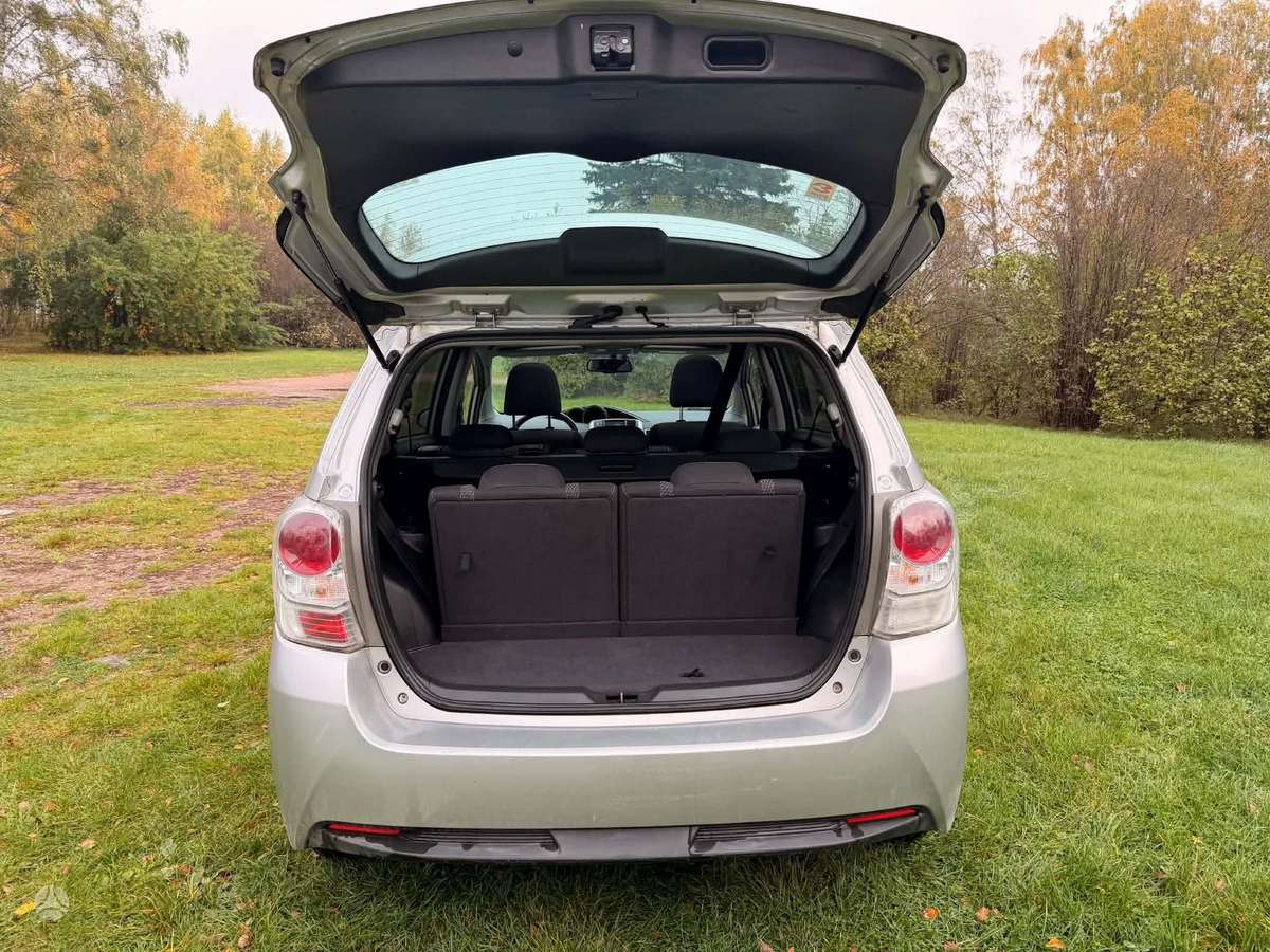 Toyota Verso 2015 — photo 19