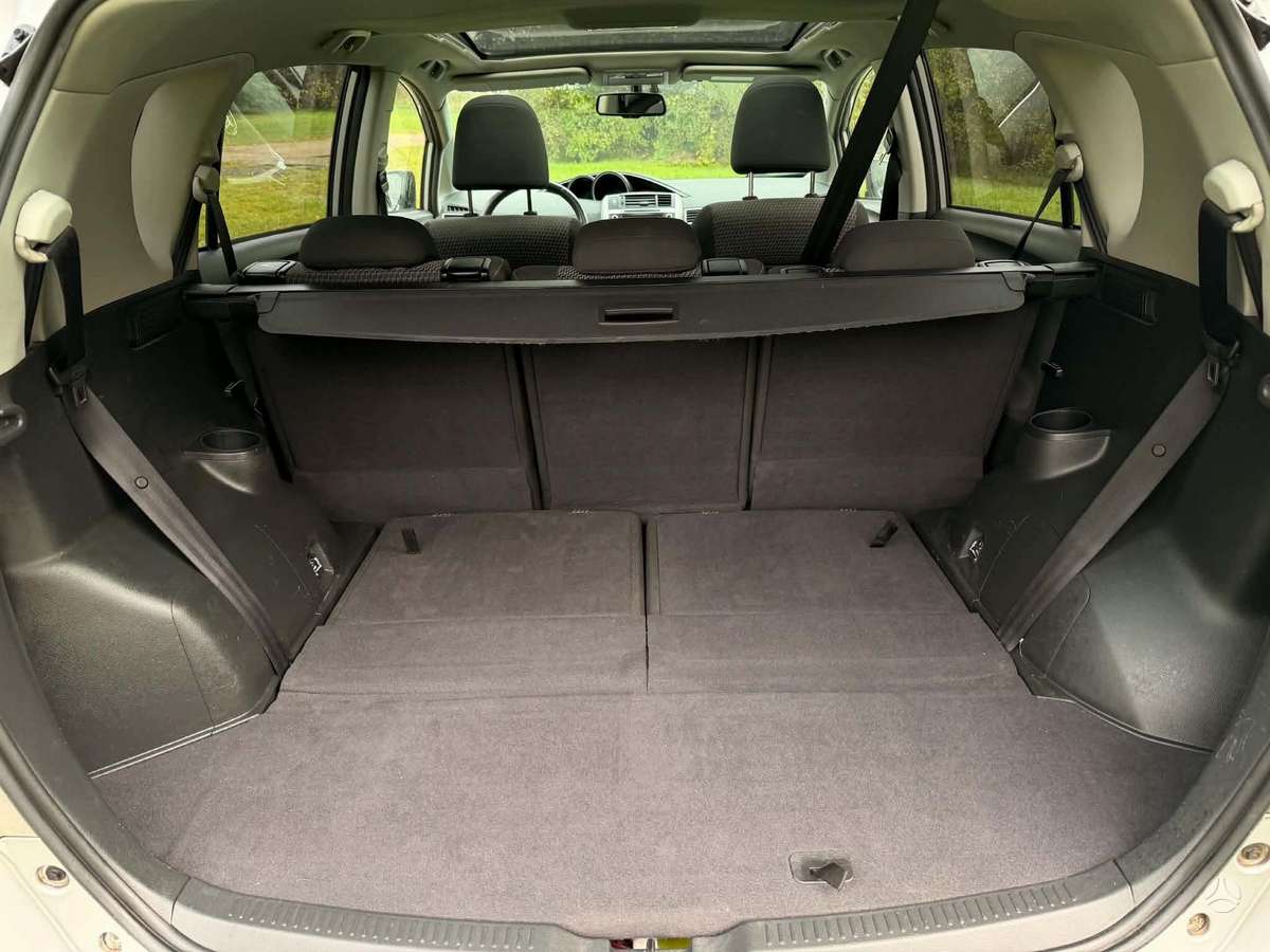 Toyota Verso 2015 — photo 22