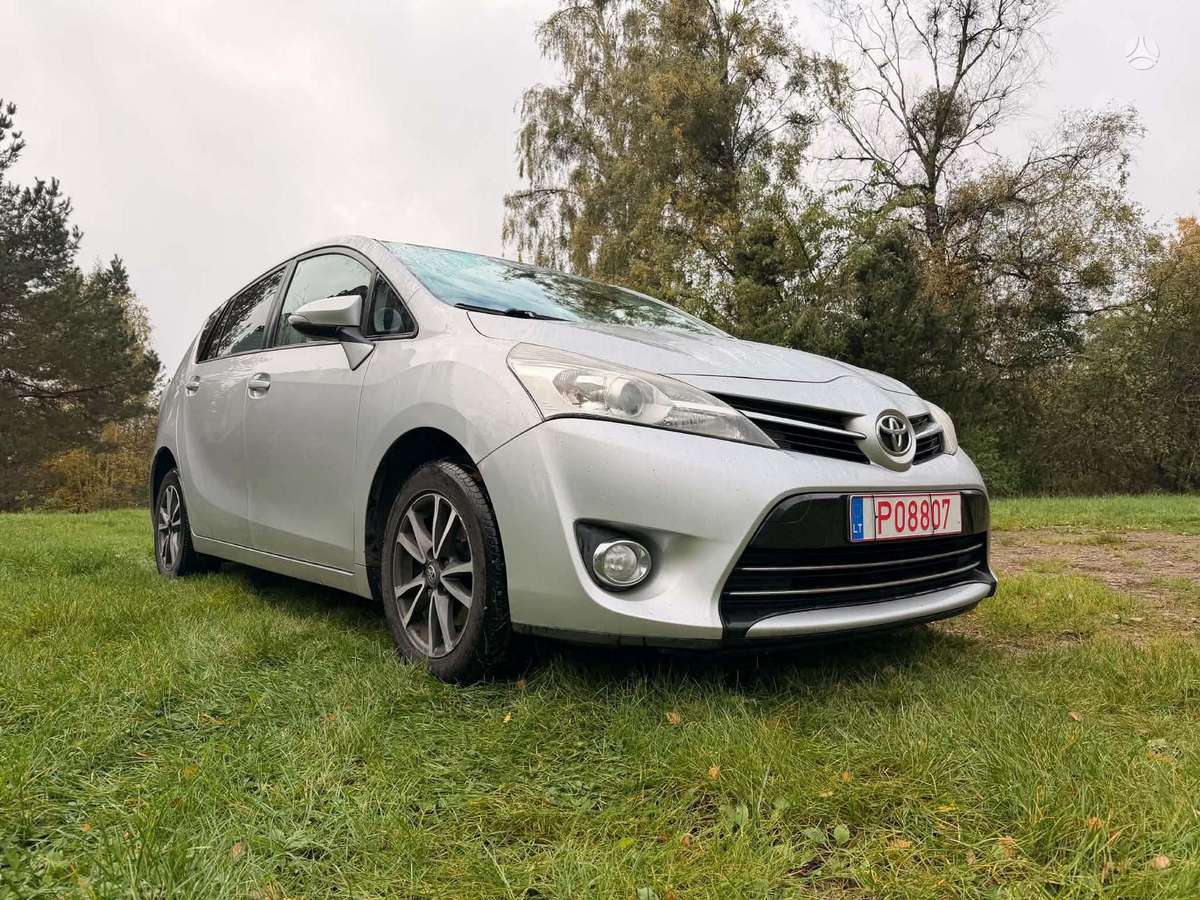 Toyota Verso 2015 — photo 6