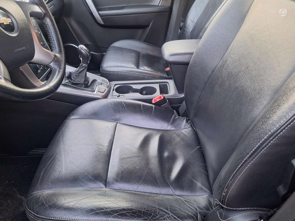Chevrolet Captiva 2012 — photo 14
