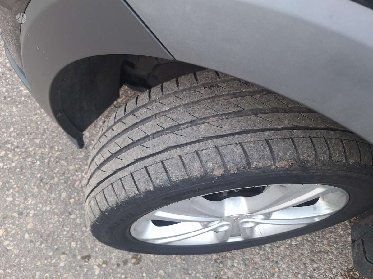 Chevrolet Captiva 2012 — photo 20
