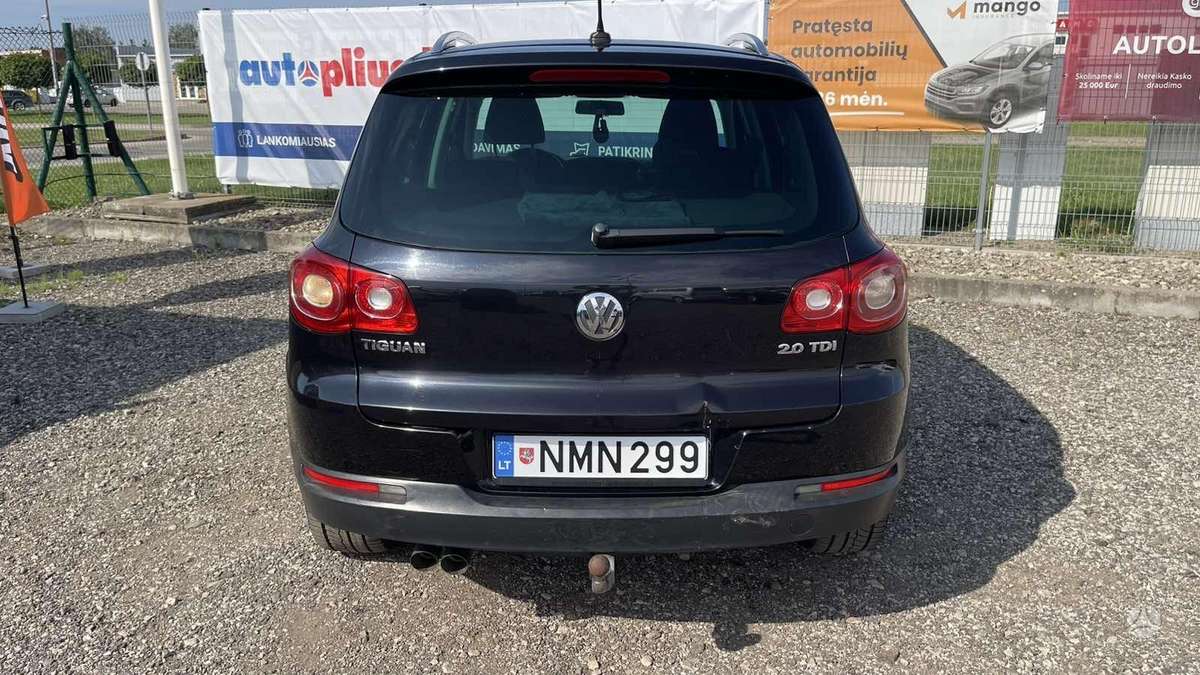 Volkswagen Tiguan 2010 — photo 8