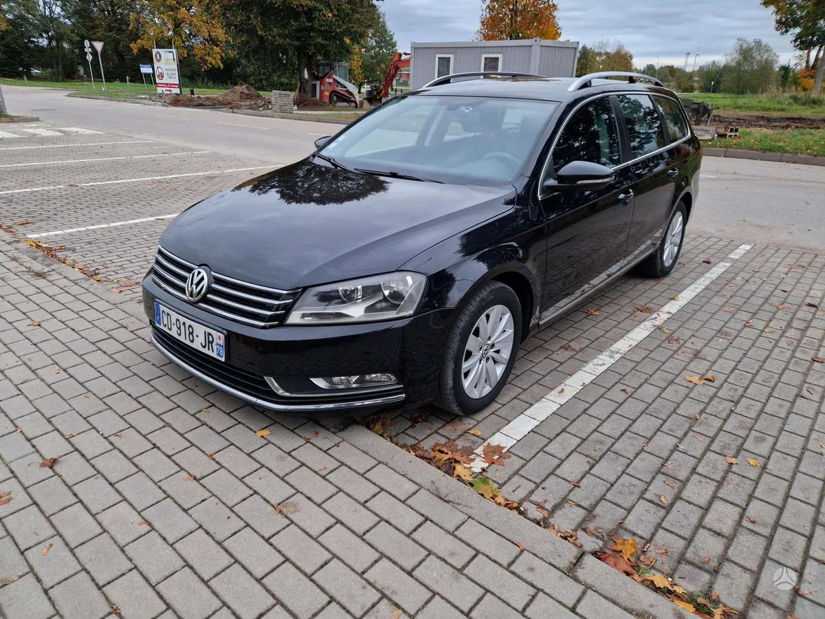 Volkswagen Passat 2012 — vehicle for AFU Ukraine