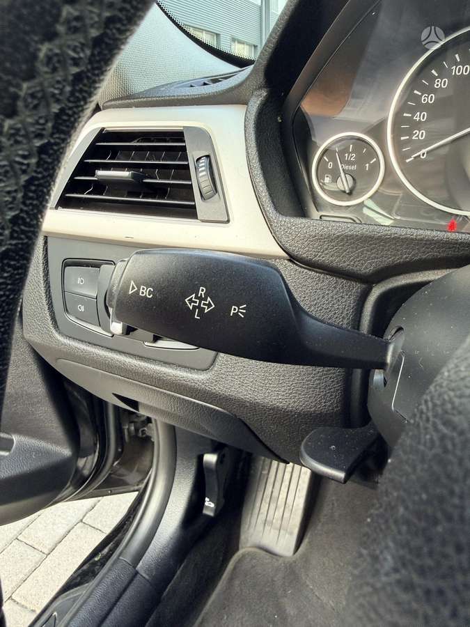 BMW 316 2014 — photo 14