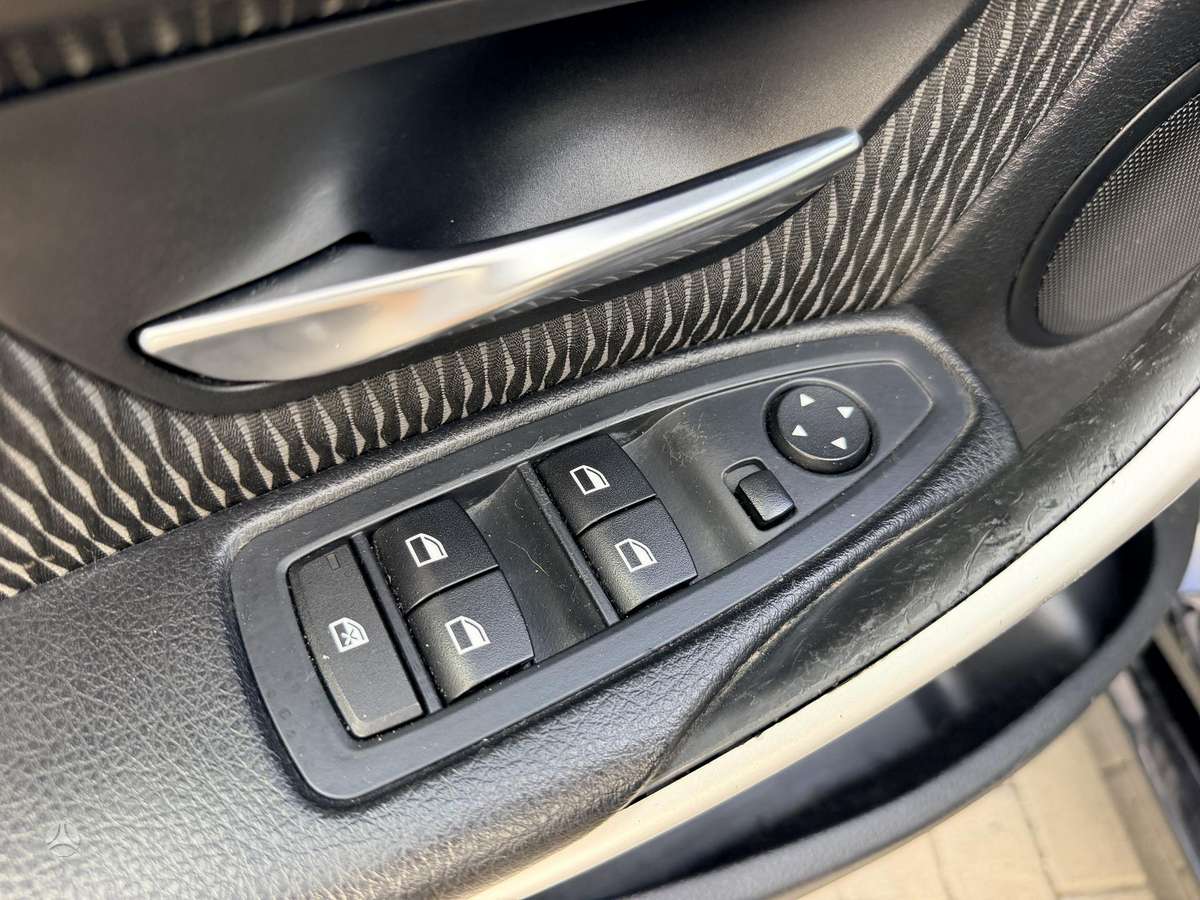 BMW 316 2014 — photo 19