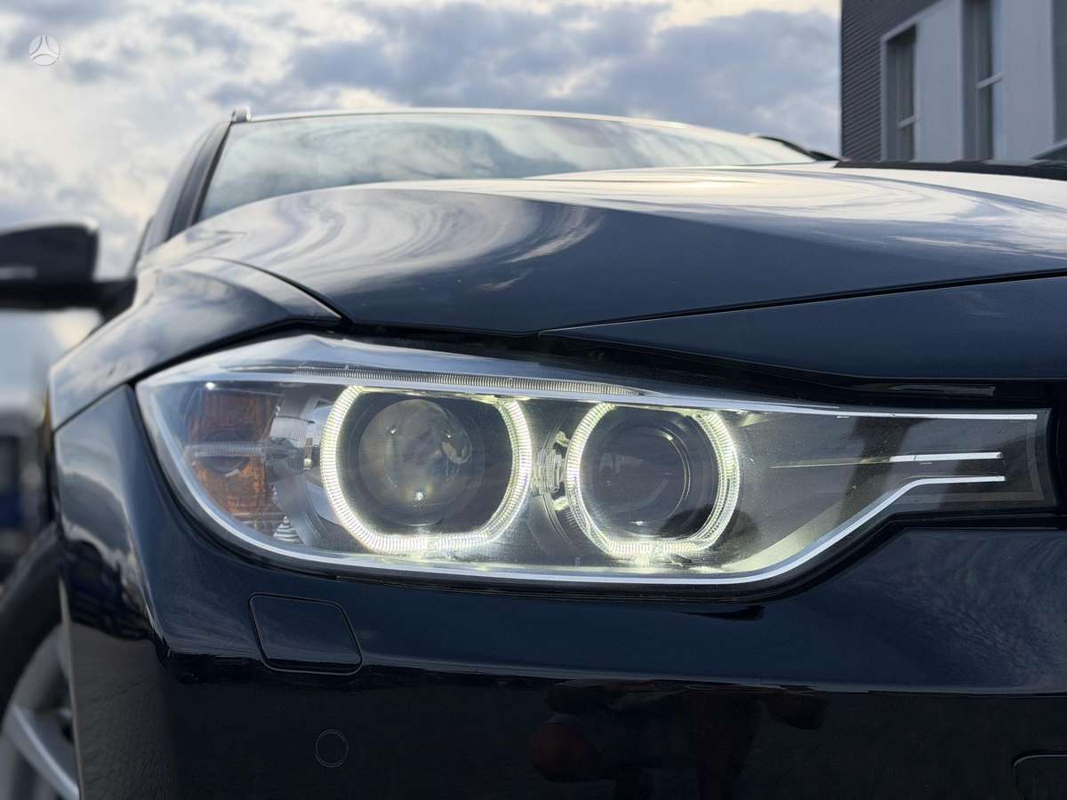 BMW 316 2014 — interior