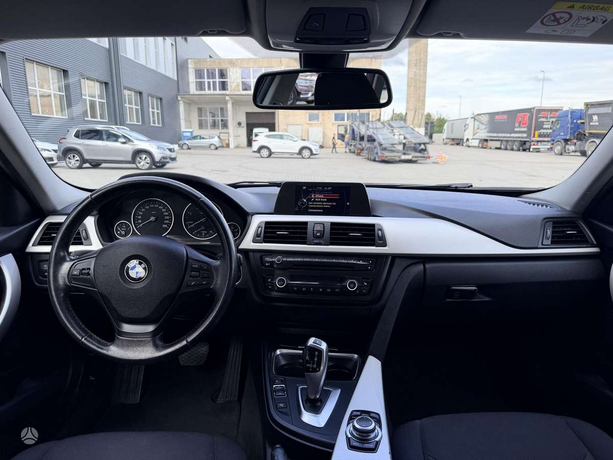 BMW 316 2014 — photo 32