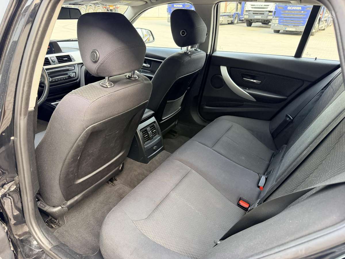 BMW 316 2014 — photo 35