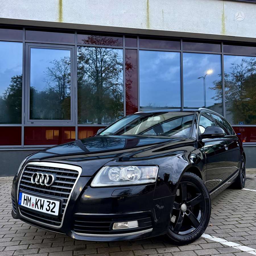 Audi A6 2010 — interior