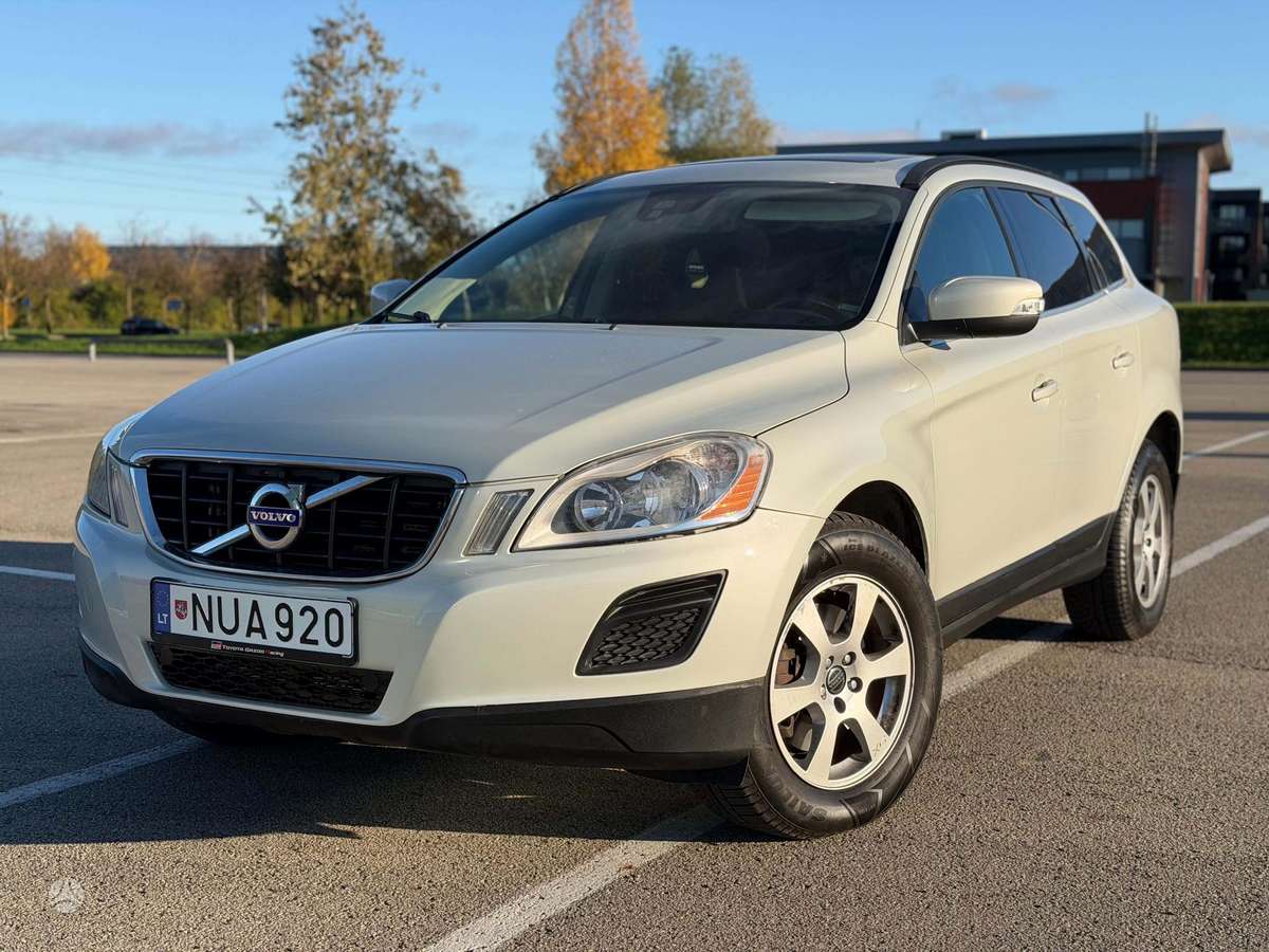 Volvo XC60, 2012