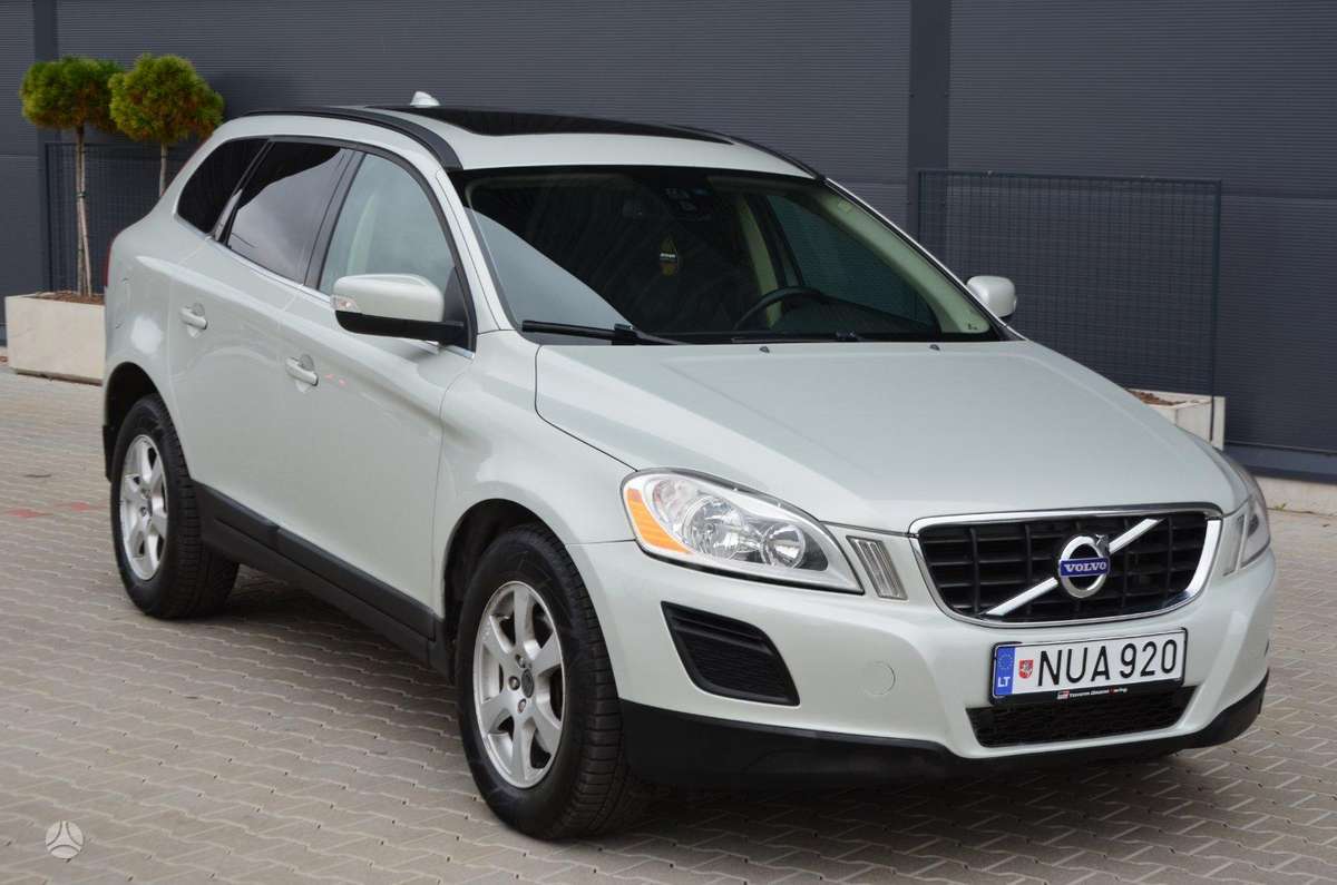 Volvo XC60, 2012
