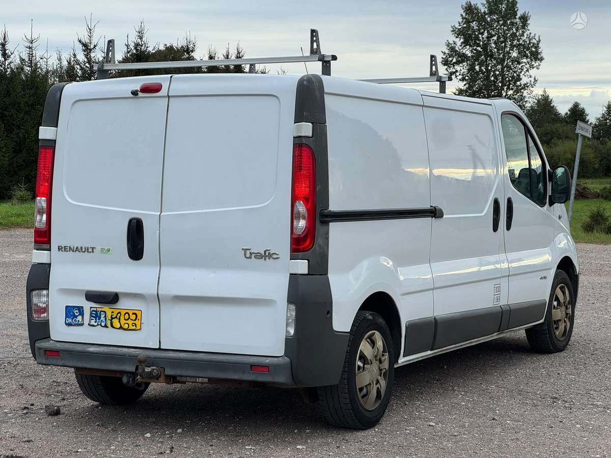 Renault Trafic 2014 — photo 5