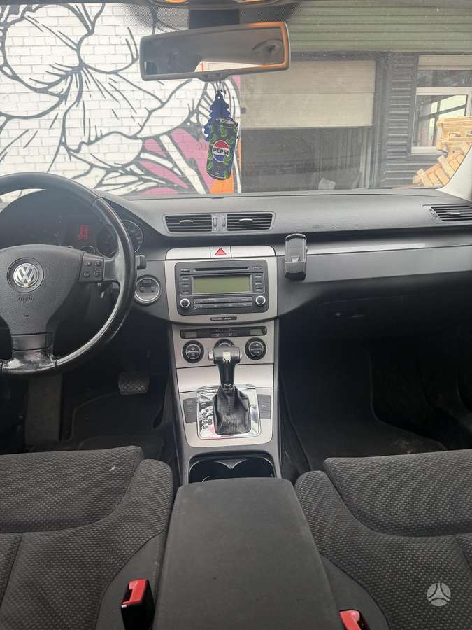 Volkswagen Passat 2007 — photo 12