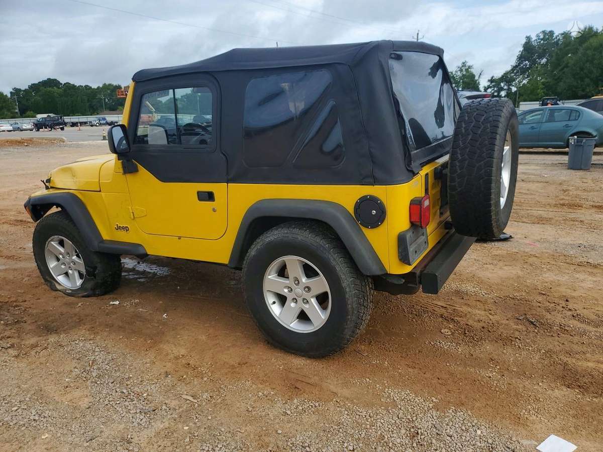 Jeep Wrangler 2006 — фото 18