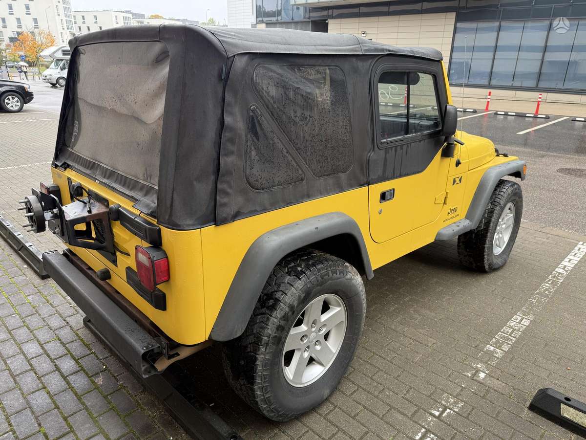 Jeep Wrangler 2006 — двигун 3956 cm³, 193 HP (142kW)
