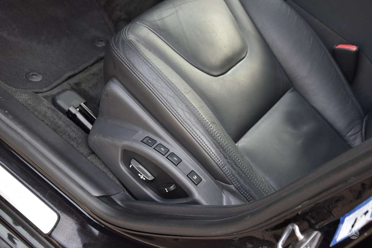 Volvo V60 2014 — photo 10