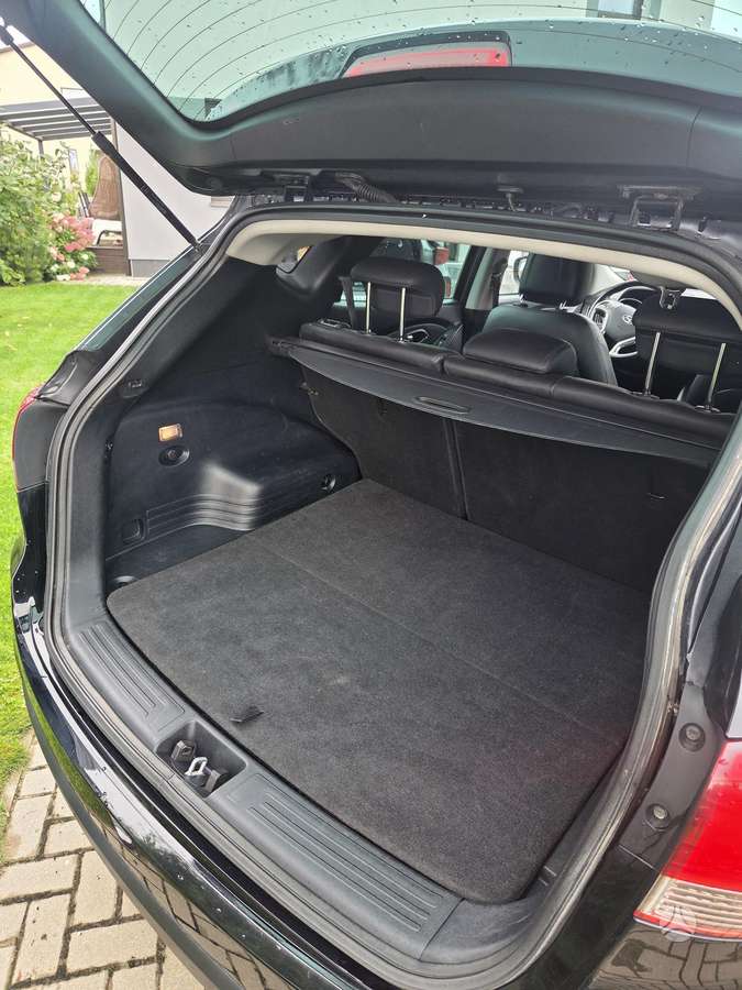 Hyundai ix35 2012 — photo 6
